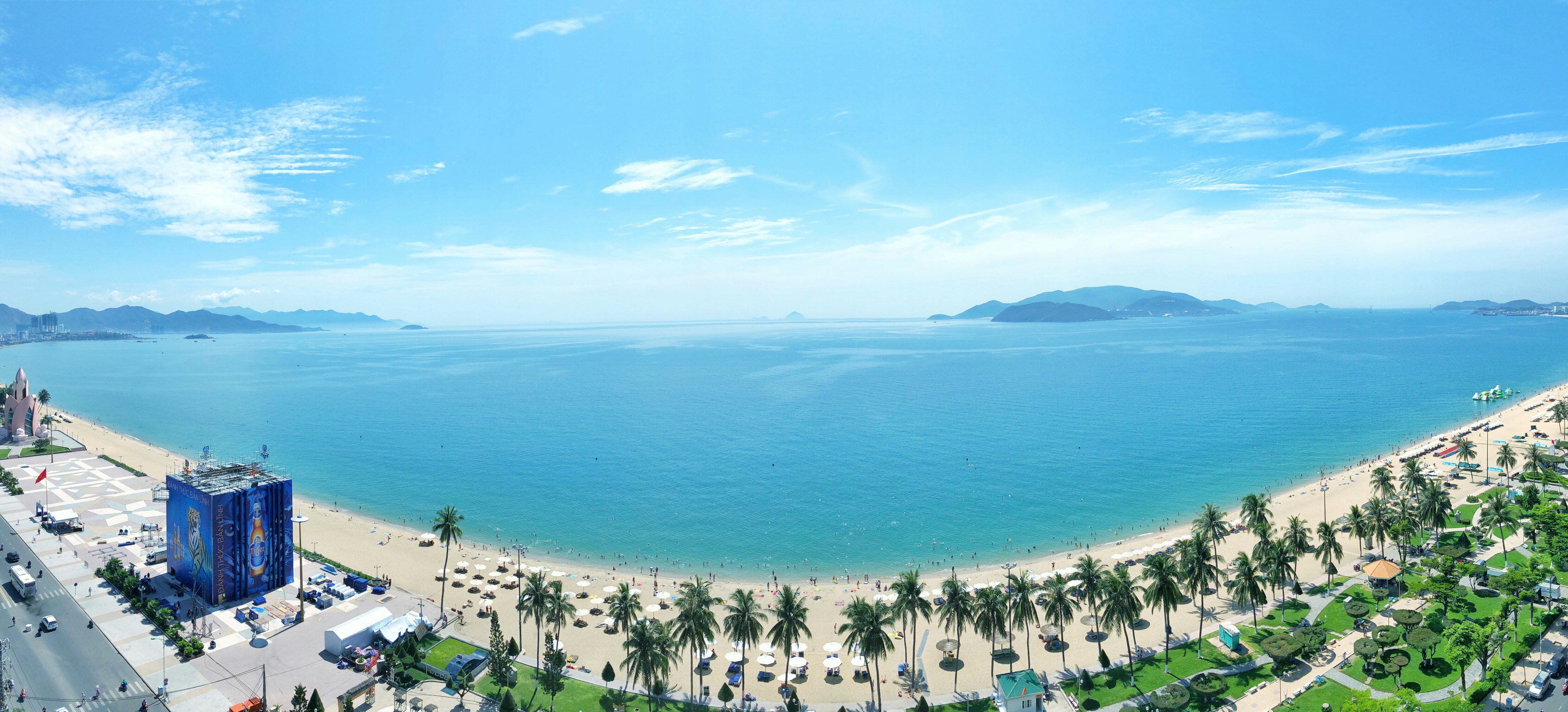 Panoramic view of Nha Trang beach